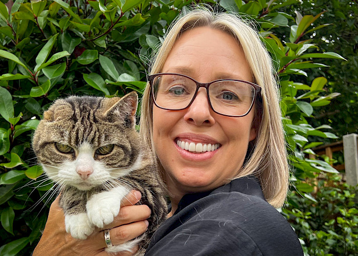 Leighton Buzzard Mum Swaps ‘MasterChef for Meows’ with the Launch of Her New The Cat Butler Business