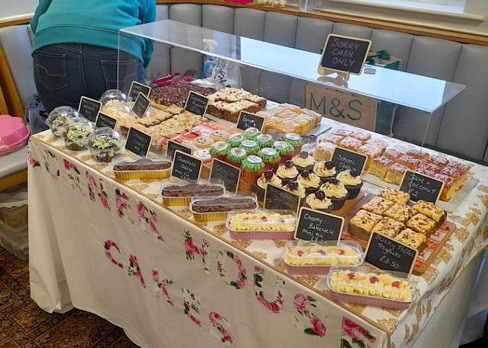 Festive Stalls and Community Spirit Come Together for a Purr-fect Cause in Tamworth!