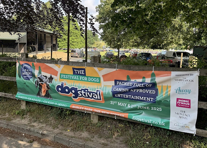 A Cat Butler at Dogstival: Supporting The Cinnamon Trust